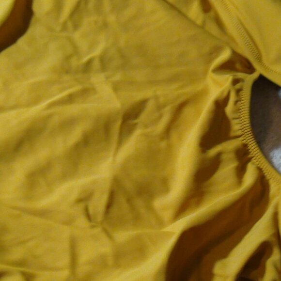 Shade & Shore Women's Asymmetric Twist One Piece Swimsuit Gold S,M.XL - Picture 6 of 16